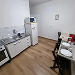 Studio Ideal